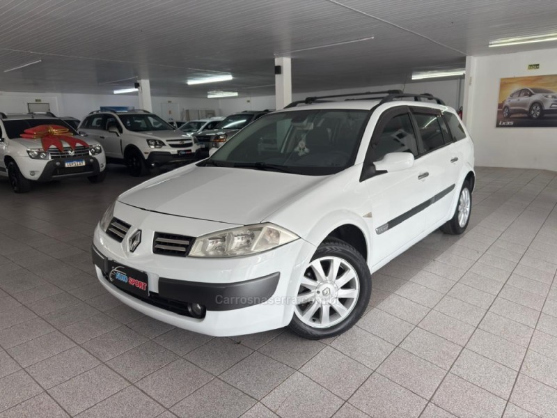 megane 1.6 dynamique grand tour 16v flex 4p manual 2013 novo hamburgo