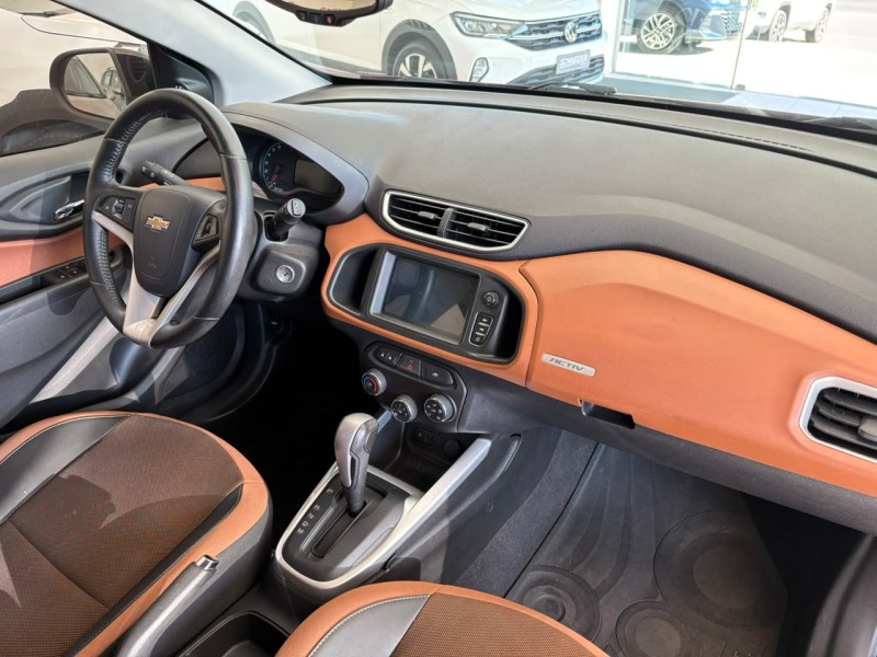 ONIX 1.4 MPFI ACTIV 8V FLEX 4P AUTOMÁTICO - 2017 - NOVA PETRóPOLIS