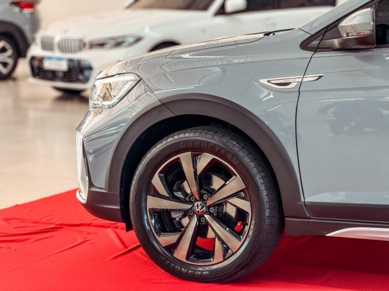 NIVUS 1.0 TSI HIGHLINE FLEX 4P AUTOMÁTICO - 2022 - NOVA PRATA