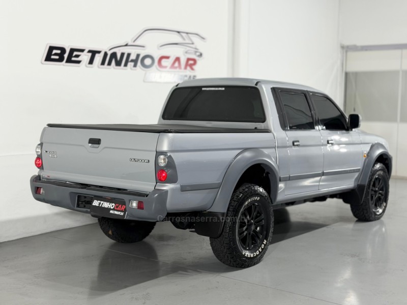 L200 OUTDOOR 2.5 GLS 4X4 CD 8V TURBO INTERCOOLER DIESEL 4P MANUAL - 2009 - ESTâNCIA VELHA