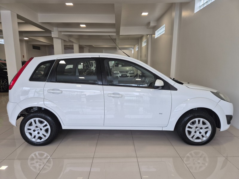 FIESTA 1.6 ROCAM SE 8V FLEX 4P MANUAL - 2014 - BENTO GONçALVES