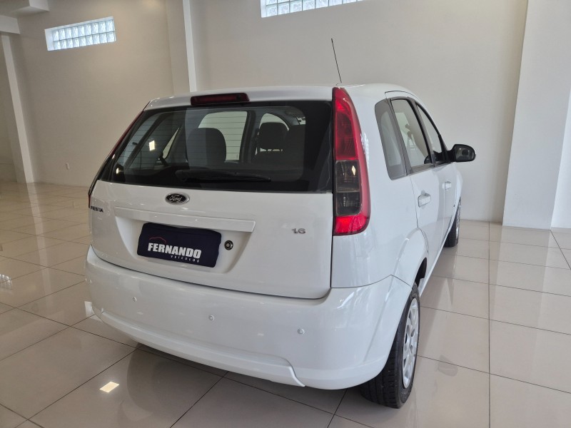 FIESTA 1.6 ROCAM SE 8V FLEX 4P MANUAL - 2014 - BENTO GONçALVES