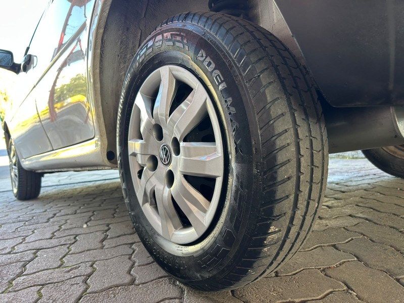 GOL 1.0 MI 16V GASOLINA 2P MANUAL - 2009 - TRêS COROAS