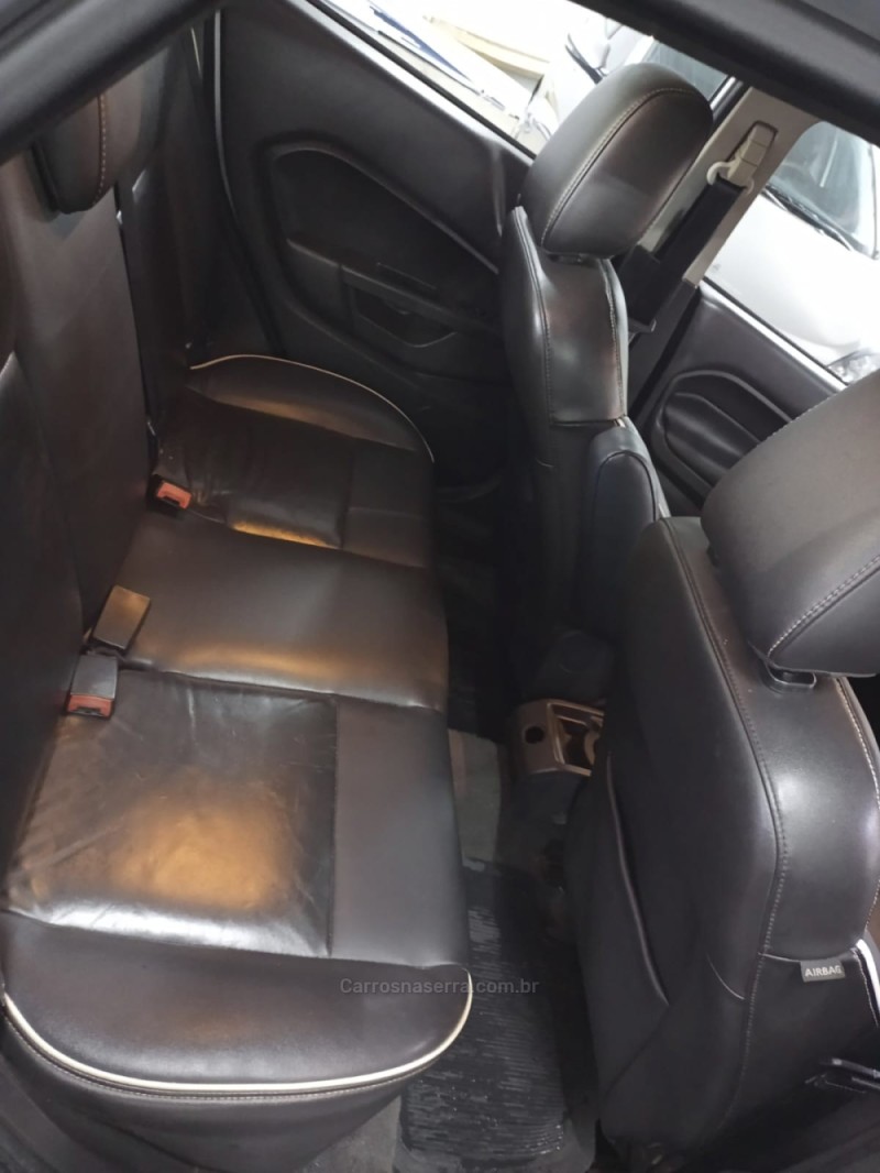 FIESTA 1.6 SE SEDAN 16V FLEX 4P MANUAL - 2012 - BENTO GONçALVES