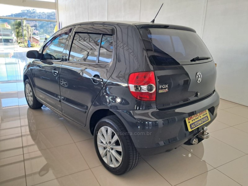 FOX 1.0 MI PLUS 8V FLEX 4P MANUAL - 2008 - NOVA PETRóPOLIS