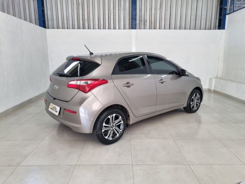 HB20 1.0 COMFORT PLUS 12V FLEX 4P MANUAL - 2017 - VACARIA