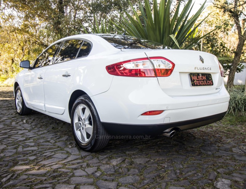 FLUENCE 2.0 DYNAMIQUE 16V FLEX 4P AUTOMÁTICO - 2013 - NOVO HAMBURGO