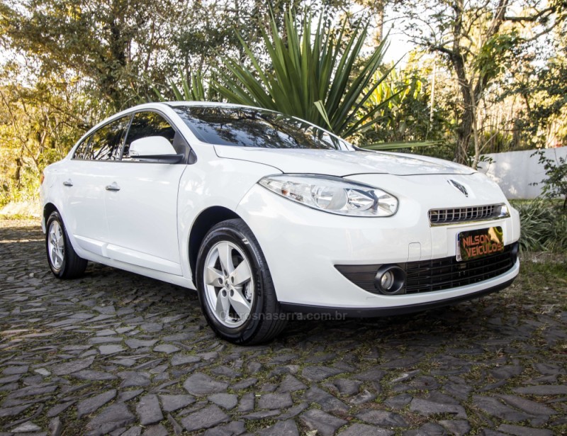 FLUENCE 2.0 DYNAMIQUE 16V FLEX 4P AUTOMÁTICO - 2013 - NOVO HAMBURGO