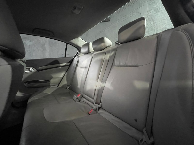 CIVIC 2.0 EXR 16V FLEX 4P AUTOMÁTICO - 2014 - CAXIAS DO SUL