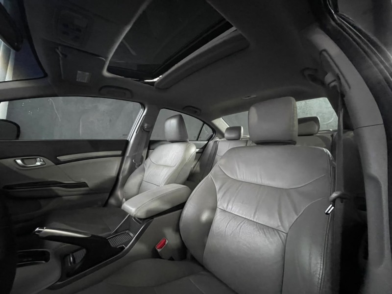 CIVIC 2.0 EXR 16V FLEX 4P AUTOMÁTICO - 2014 - CAXIAS DO SUL