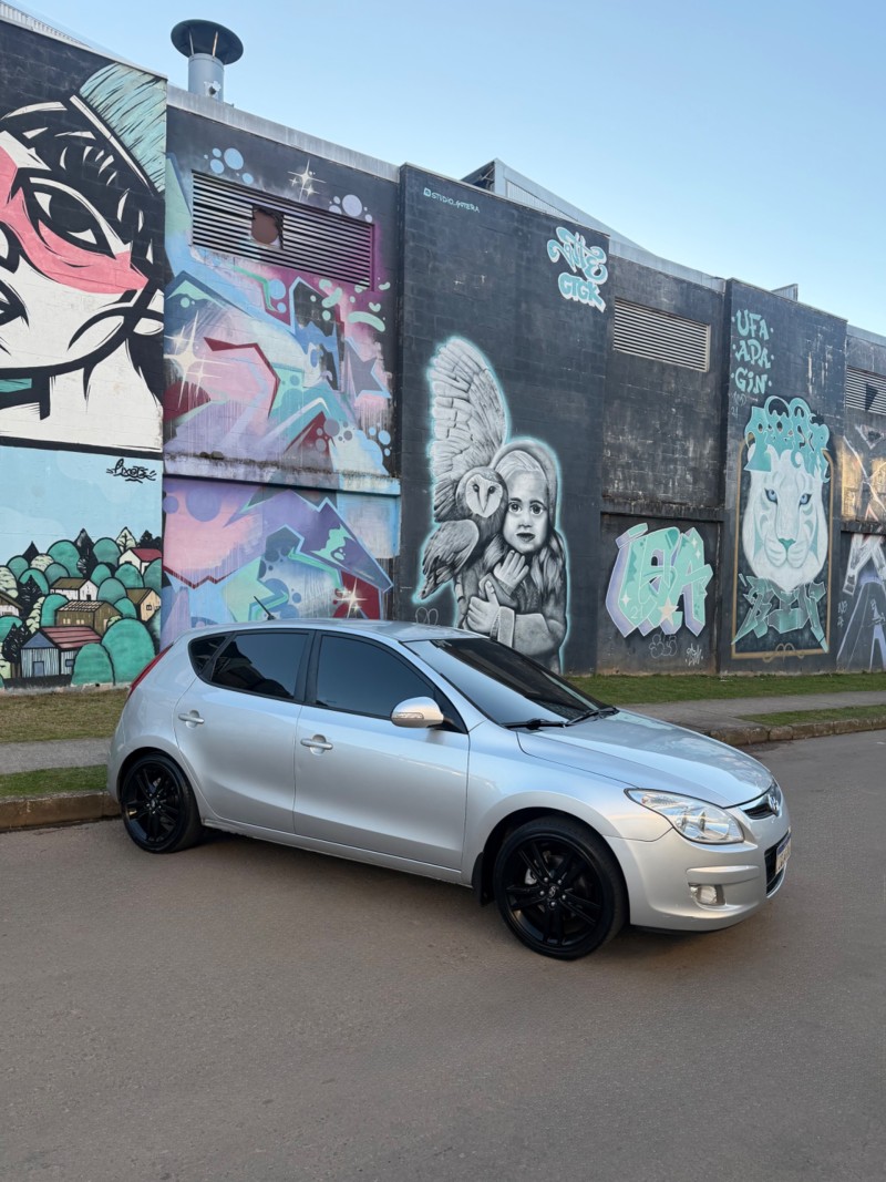I30 2.0 MPFI GLS 16V GASOLINA 4P MANUAL - 2011 - CAXIAS DO SUL
