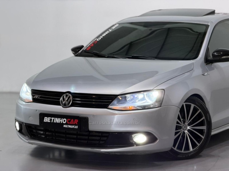 JETTA 2.0 COMFORTLINE FLEX 4P TIPTRONIC - 2011 - ESTâNCIA VELHA