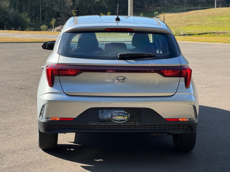 HB20 1.0 COMFORT 16V FLEX 4P MANUAL - 2023 - GRAMADO