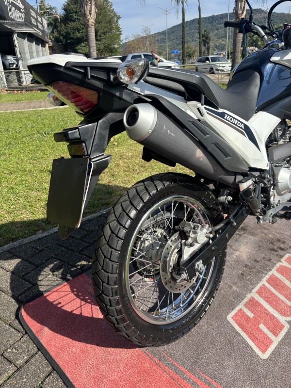 NXR 160 BROS ESDD - 2022 - FELIZ
