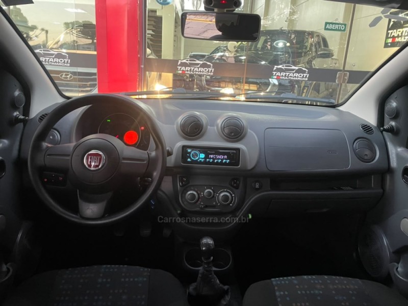 UNO 1.0 EVO VIVACE 8V FLEX 4P MANUAL - 2014 - CAXIAS DO SUL