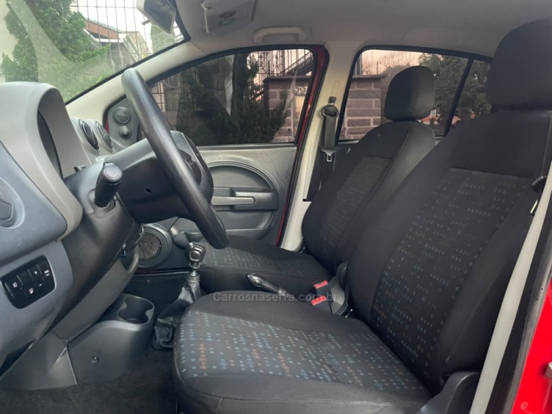 UNO 1.0 EVO VIVACE 8V FLEX 4P MANUAL - 2014 - CAXIAS DO SUL