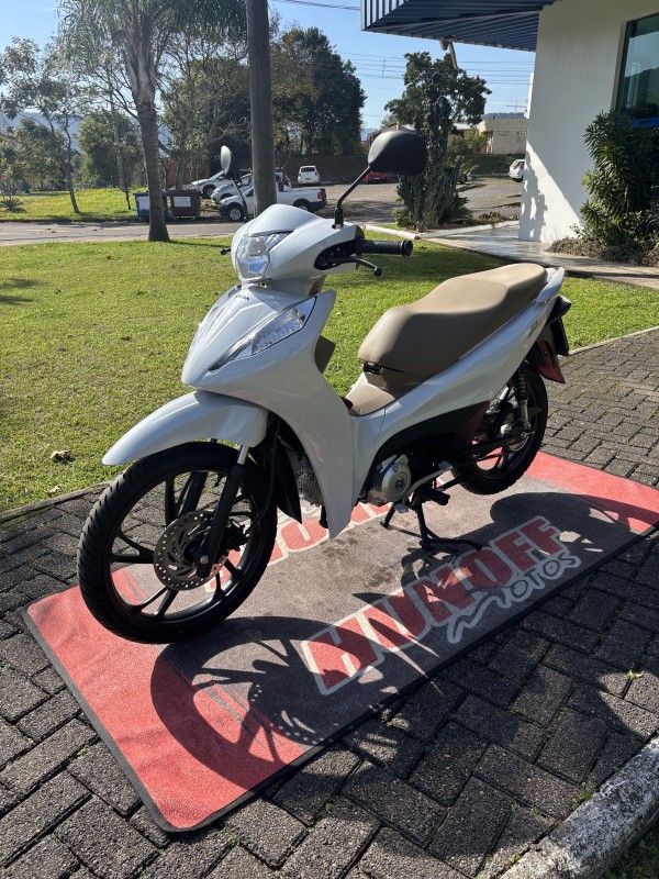 BIZ 125 EX - 2025 - FELIZ