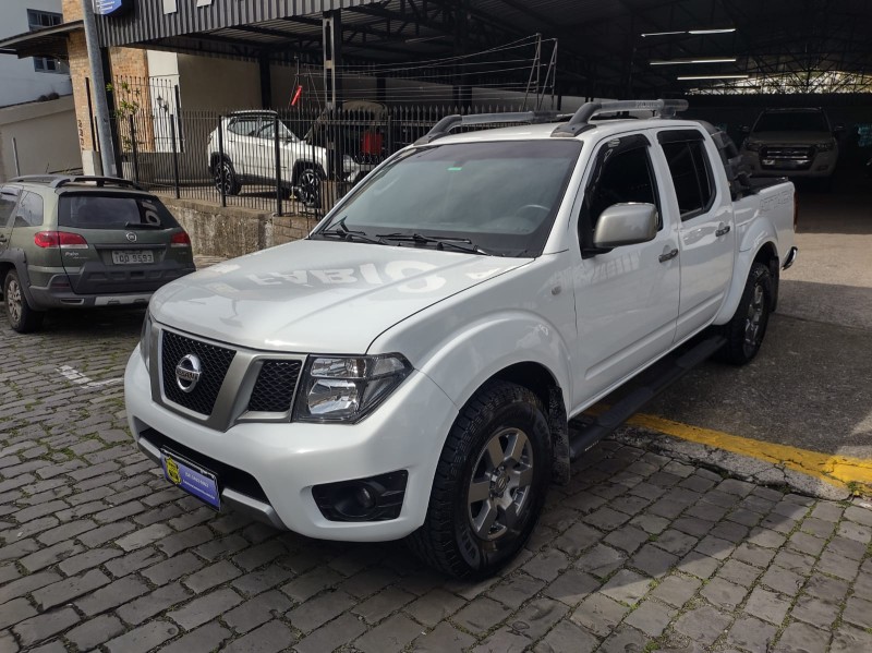 frontier 2.5 sv attack 4x4 cd turbo eletronic diesel 4p automatico 2016 garibaldi