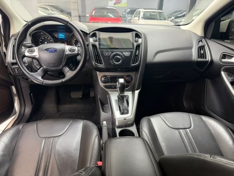 FOCUS 2.0 SE HATCH 16V FLEX 4P AUTO - 2015 - CAXIAS DO SUL