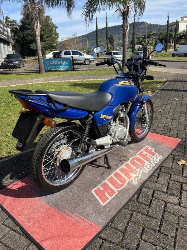 CG 125 TITAN ES - 2001 - FELIZ