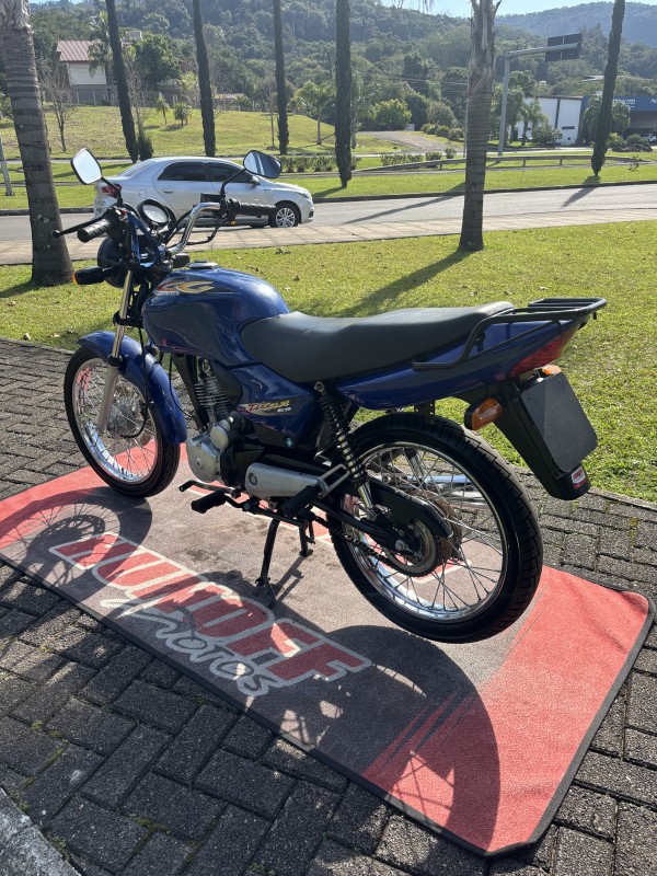 CG 125 TITAN ES - 2001 - FELIZ
