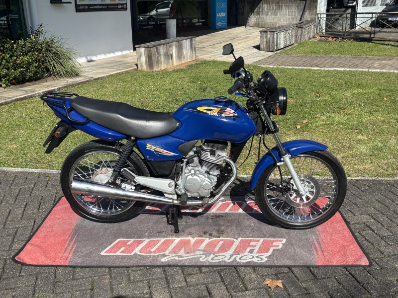 cg 125 titan es 2001 feliz