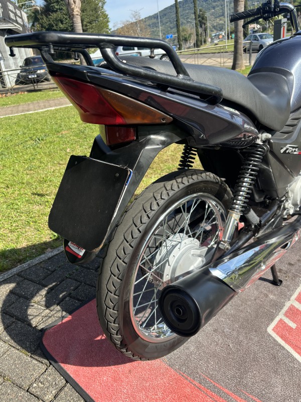 CG 150 FAN ESI - 2012 - FELIZ