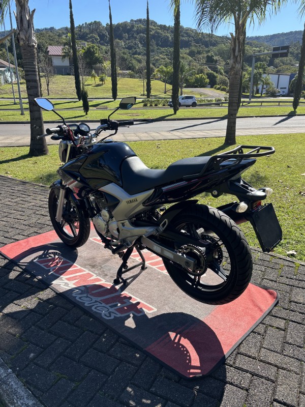 FAZER YS 250 - 2015 - FELIZ