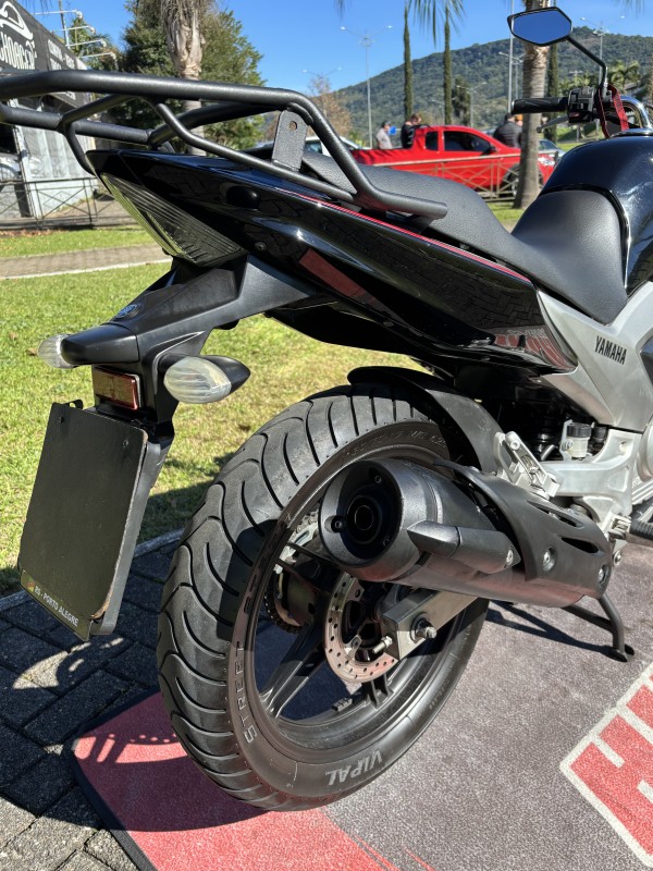 FAZER YS 250 - 2015 - FELIZ