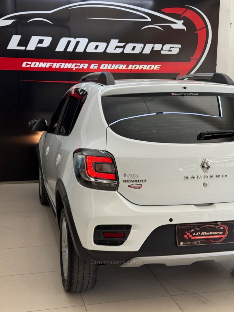 SANDERO 1.6 STEPWAY 8V FLEX 4P AUTOMATIZADO - 2018 - FARROUPILHA