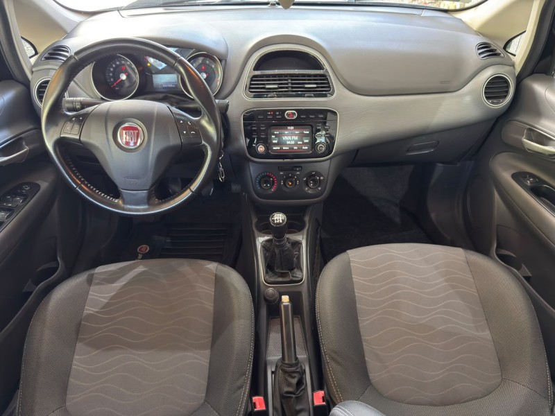 PUNTO 1.6 ESSENCE SP 16V FLEX 4P MANUAL - 2016 - FARROUPILHA