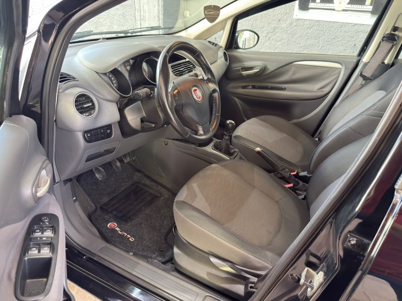 PUNTO 1.6 ESSENCE SP 16V FLEX 4P MANUAL - 2016 - FARROUPILHA
