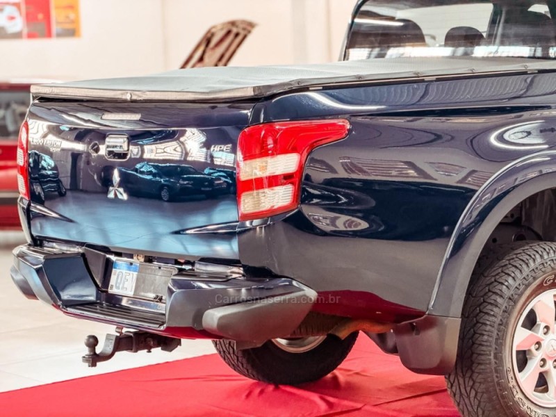 L200 TRITON 2.4 16V TURBO DIESEL SPORT HPE CD 4P 4X4 AUTOMÁTICO - 2018 - NOVA PRATA