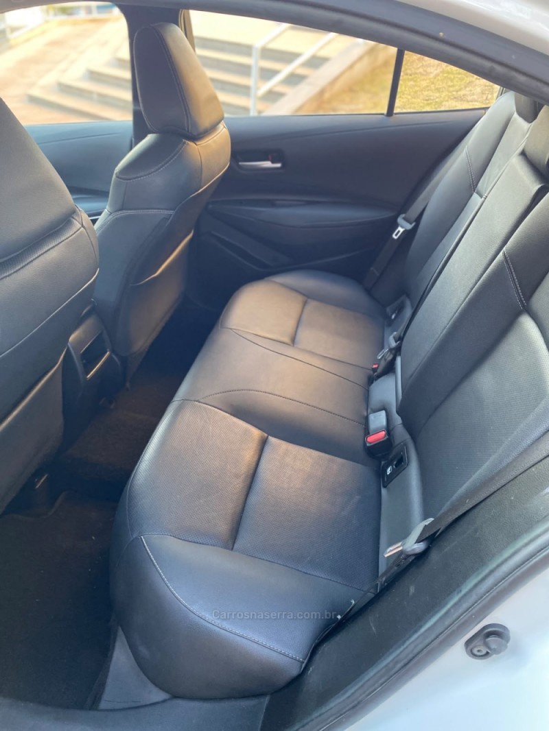 COROLLA 2.0 XEI 16V FLEX 4P AUTOMÁTICO - 2022 - SANANDUVA