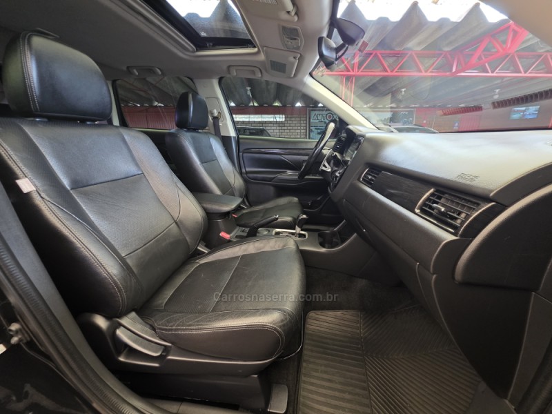 OUTLANDER 2.0 16V GASOLINA 4P AUTOMÁTICO - 2016 - SAPIRANGA