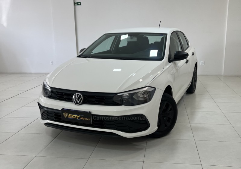 POLO 1.0 MPI TRACK 4P MANUAL