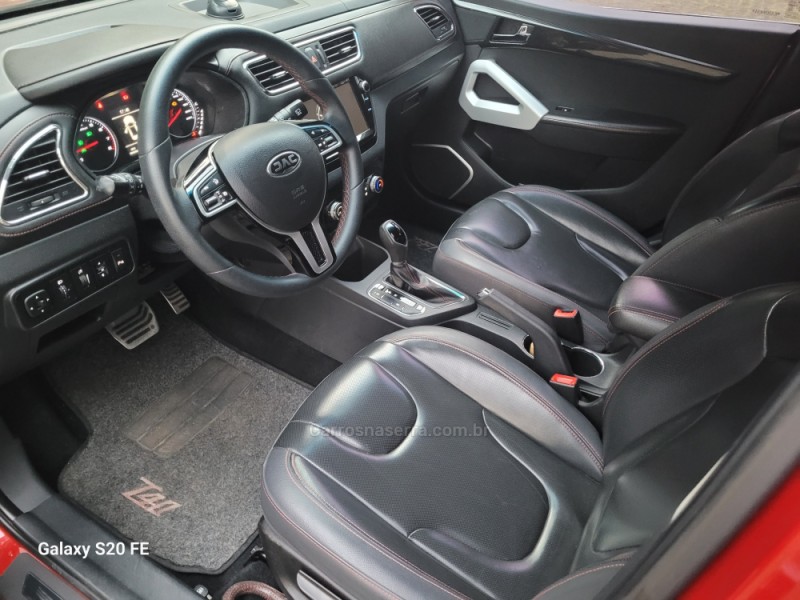 T40 1.6 16V DVVT GASOLINA 4P AUTOMÁTICO - 2019 - NOVA PRATA