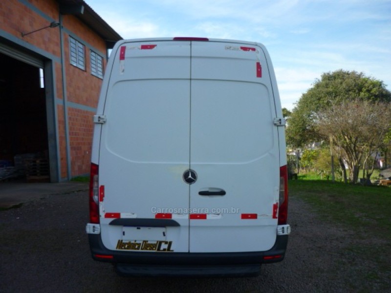 SPRINTER 2.2 CHASSI 516 EXTRA LONGO DIESEL 3P MANUAL - 2020 - ARROIO DO MEIO