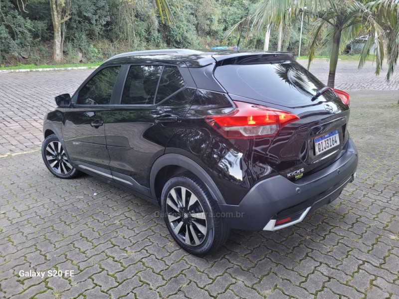 KICKS 1.6 16V FLEX SV 4P XTRONIC - 2017 - NOVA PRATA
