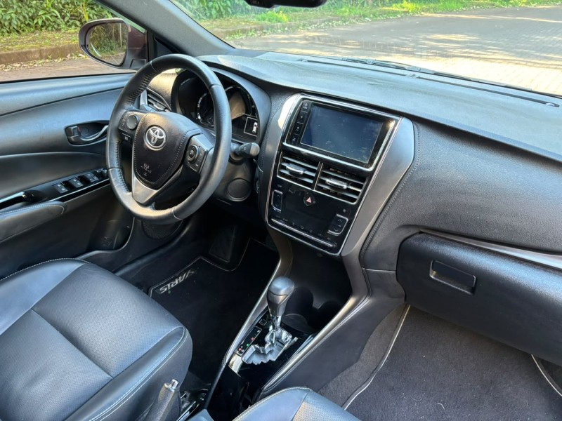 YARIS 1.5 XLS FLEX 4P AUTOMÁTICO - 2023 - NOVA PETRóPOLIS