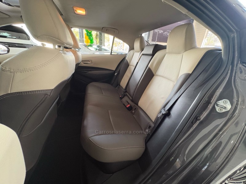 COROLLA 1.8 ALTIS PREMIUM 16V HÍBRIDO 4P AUTOMÁTICO - 2023 - NOVO HAMBURGO