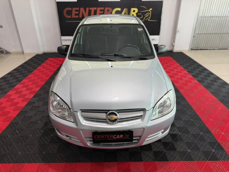 PRISMA 1.4 MPFI JOY 8V FLEX 4P MANUAL - 2009 - NOVO HAMBURGO