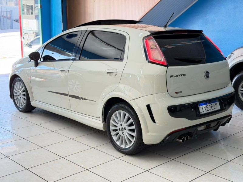 PUNTO 1.8 BLACKMOTION 16V FLEX 4P MANUAL - 2015 - CAXIAS DO SUL