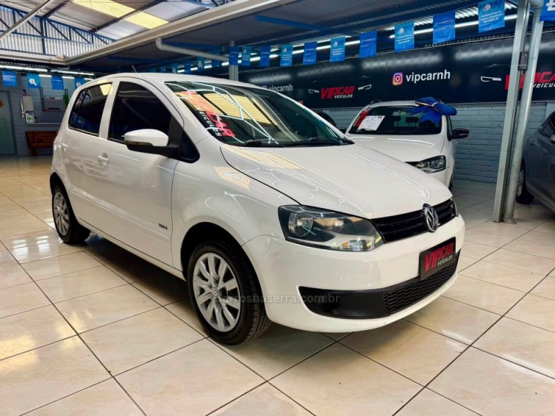 FOX 1.0 ITREND 8V FLEX 4P MANUAL - 2011 - ESTâNCIA VELHA