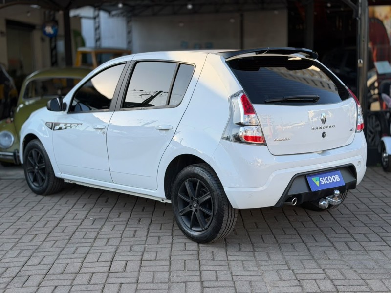 SANDERO 1.6 GT LINE LIMITED FLEX 4P MANUAL - 2013 - LAGOA VERMELHA