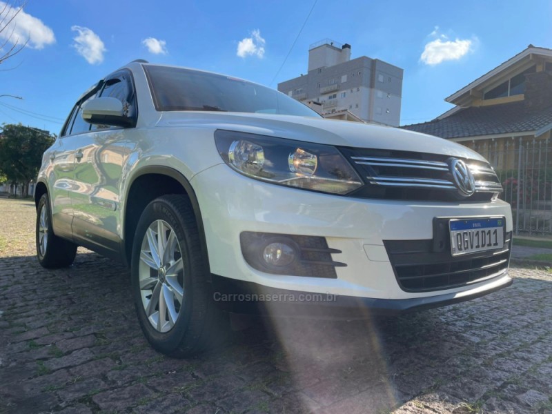 TIGUAN 1.4 TSI 16V TURBO GASOLINA 4P - 2017 - PORTO ALEGRE
