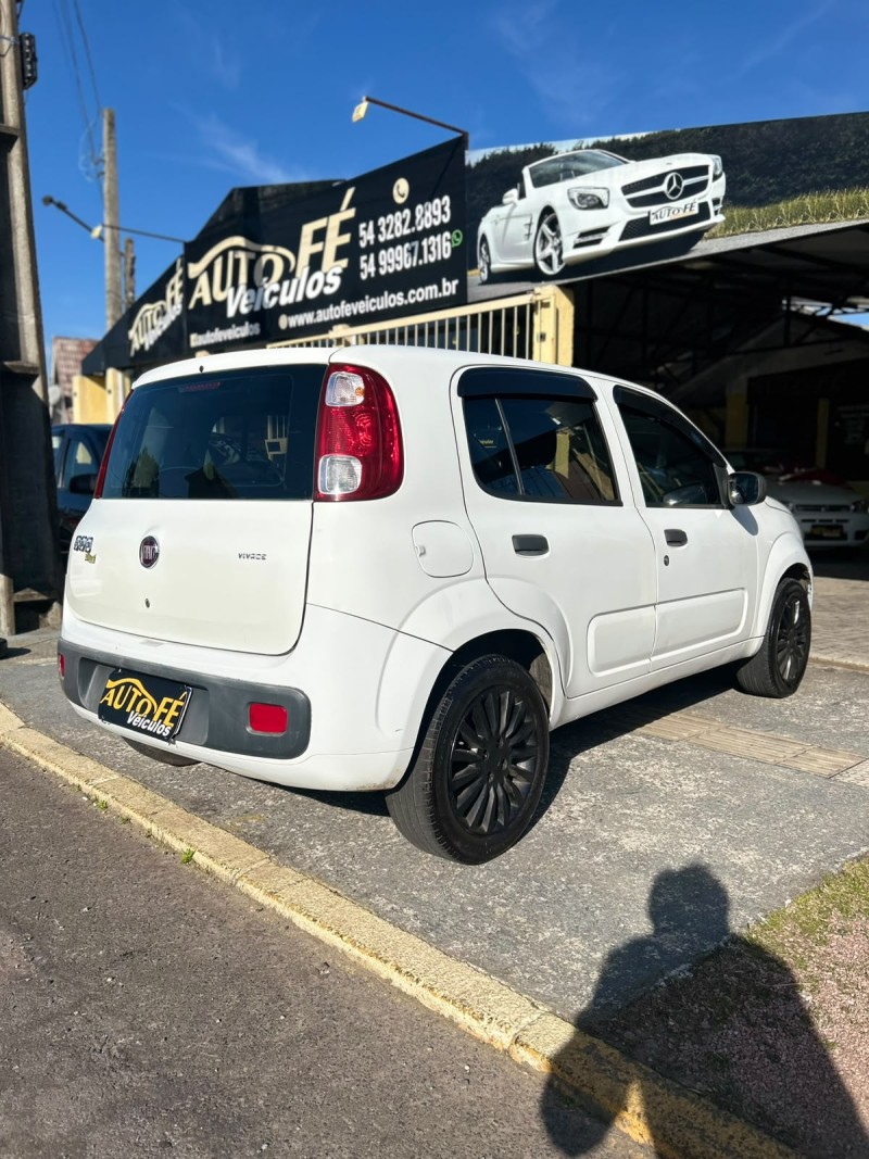 UNO 1.0 EVO VIVACE 8V FLEX 4P MANUAL - 2014 - CANELA