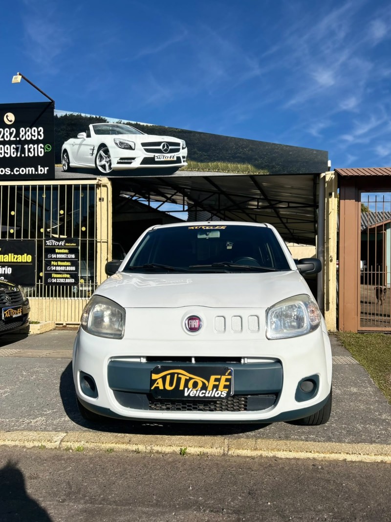 UNO 1.0 EVO VIVACE 8V FLEX 4P MANUAL - 2014 - CANELA