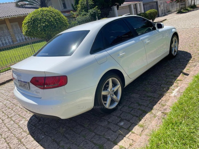 A4 2.0 TFSI AMBIENTE 183CV GASOLINA 4P MULTITRONIC - 2010 - PORTO ALEGRE