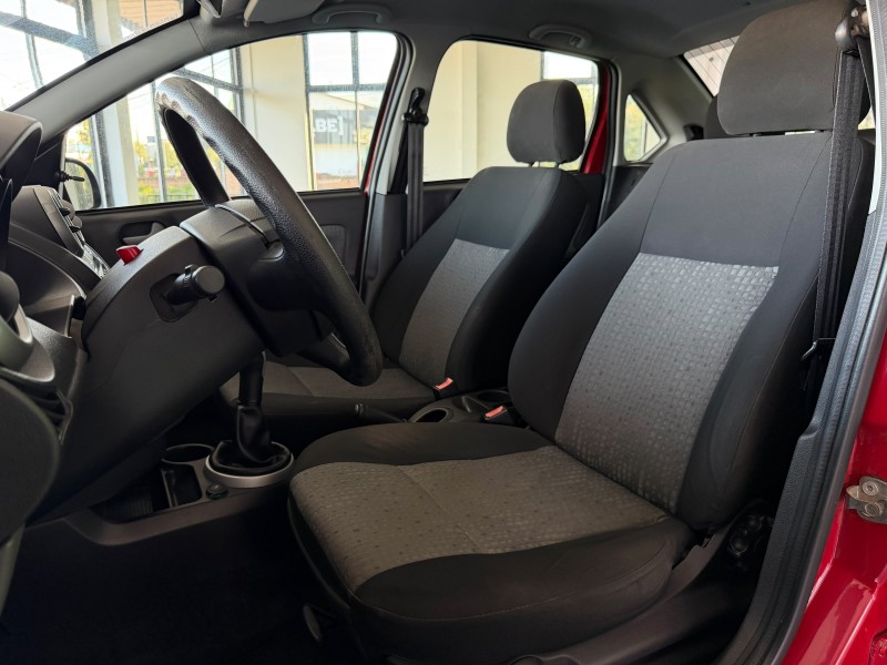 FIESTA 1.6 MPI CLASS SEDAN 8V FLEX 4P MANUAL - 2013 - FELIZ